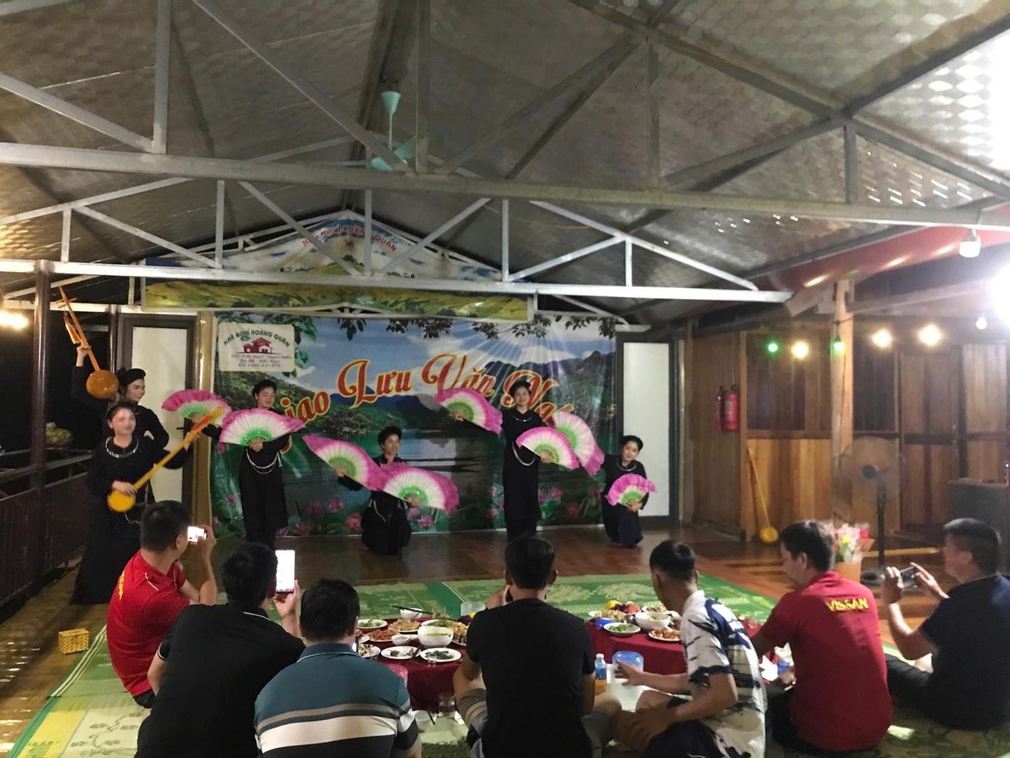 Hoàng Quân Homestay Ba Be18 Exterior foto